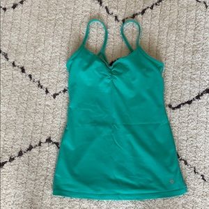 Lululemon tank with built in bralette. Size 6